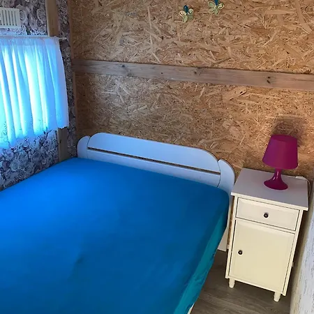Przyczepa Holenderska I Camping Przemyslaw (Pomerania)